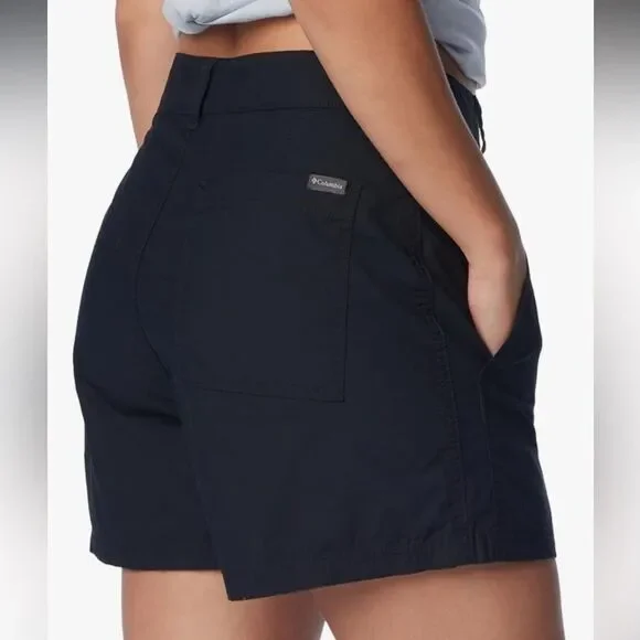 Columbia Black Cargo Shorts Lightweight Sporty Casual Vacation Outdoor Gift NWT - Picture 2 of 14